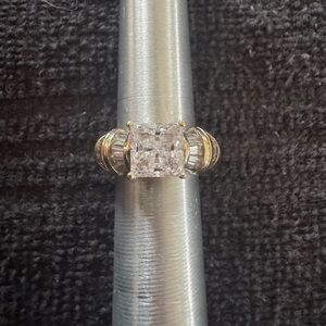 (SOLD) Vintage Solid 14k Yellow Gold Cz Ring Size 4 6 grams